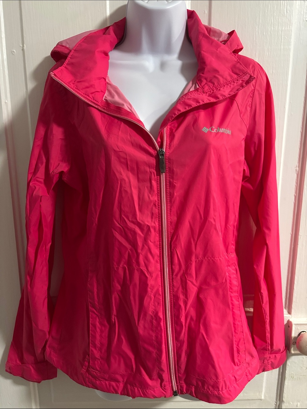 Columbia Women's Pink Hooded Windbreaker Jacket Size M